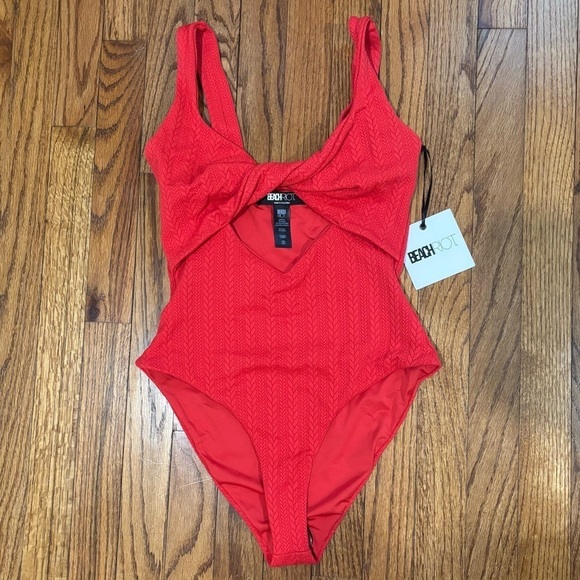 NWT Women’s Beach Riot Tyler One Piece Bathing suit, Red. Size: small - Picture 3 of 6